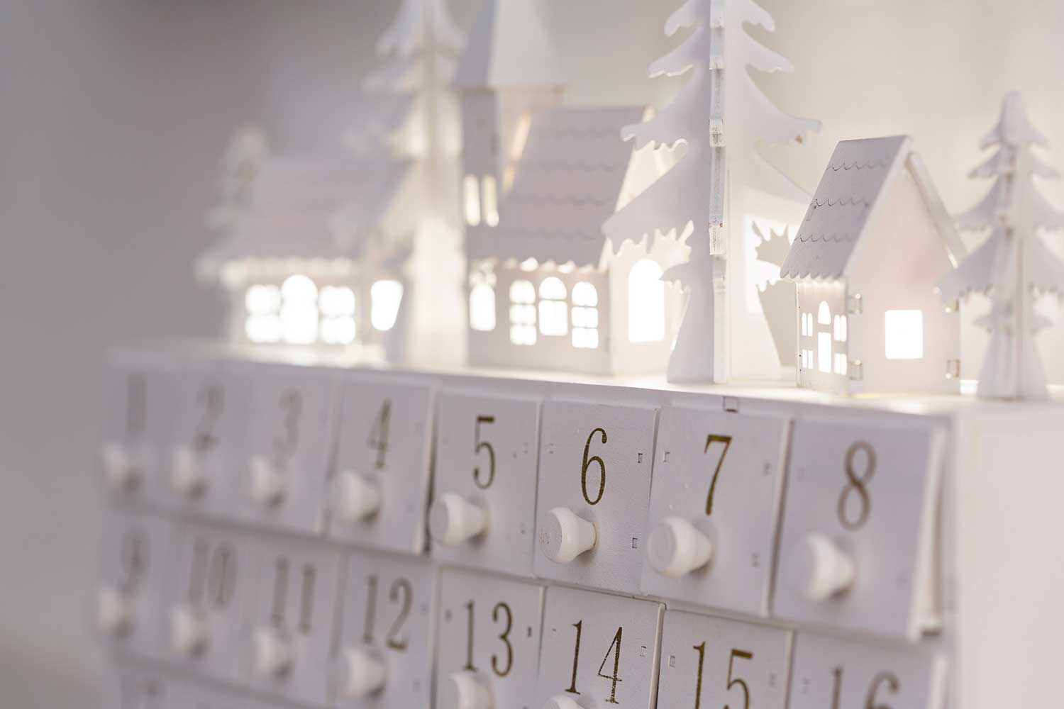 Advent in Canada