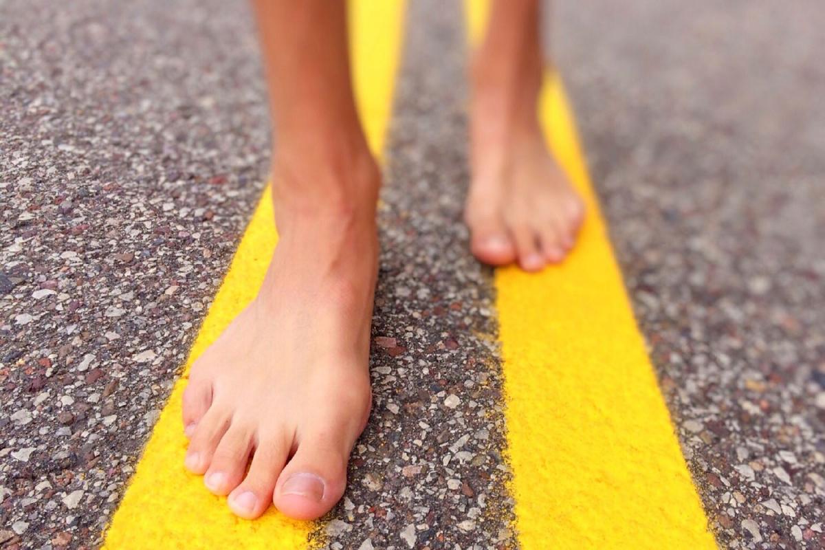 Go Barefoot Day
