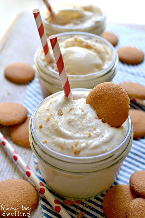 22 Dip Recipes For Your 4th of July Cookout