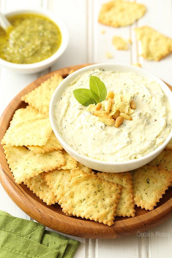 22 Dip Recipes For Your 4th of July Cookout