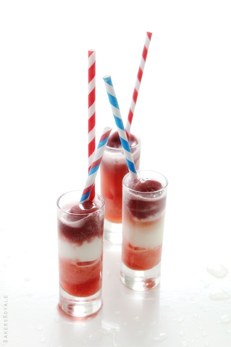 18 Refreshing July 4th Cocktails