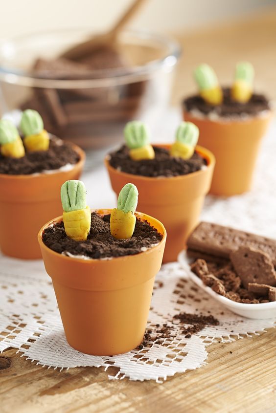 16 Adorable Easter Cupcakes
