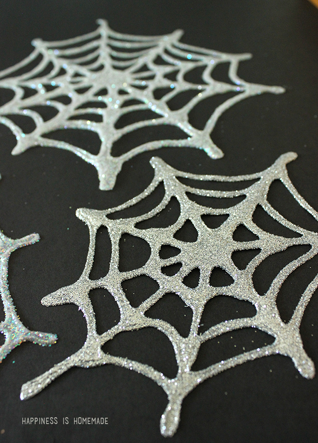 15 Halloween Crafts to do with your Kids