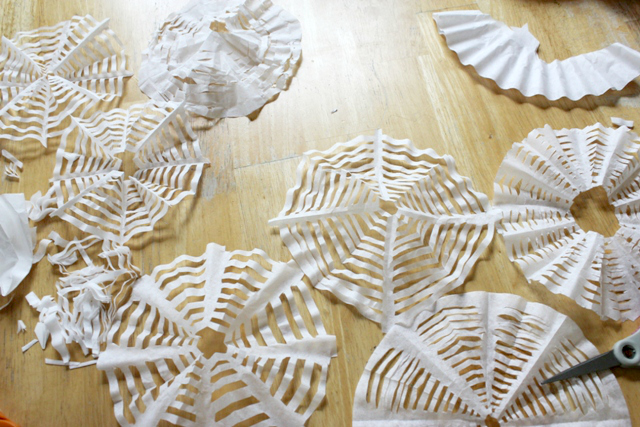 15 Halloween Crafts to do with your Kids