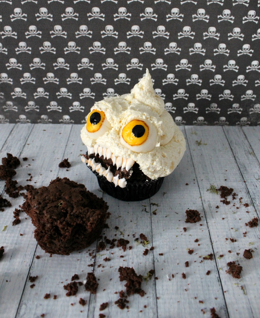 38 Delicious Halloween Cupcakes