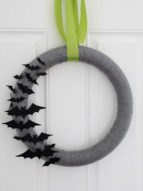 Bat wreath