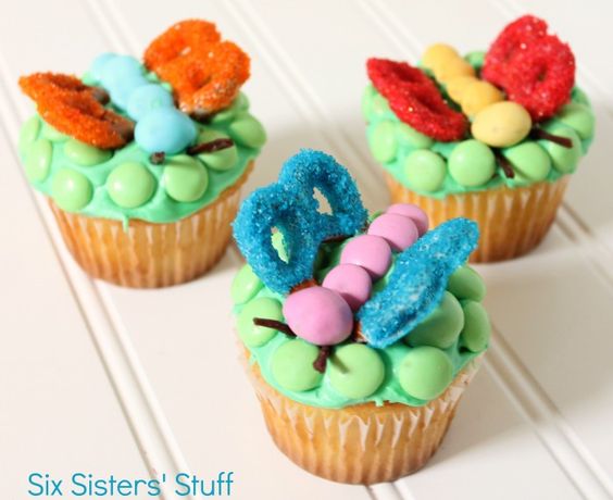 16 Adorable Easter Cupcakes