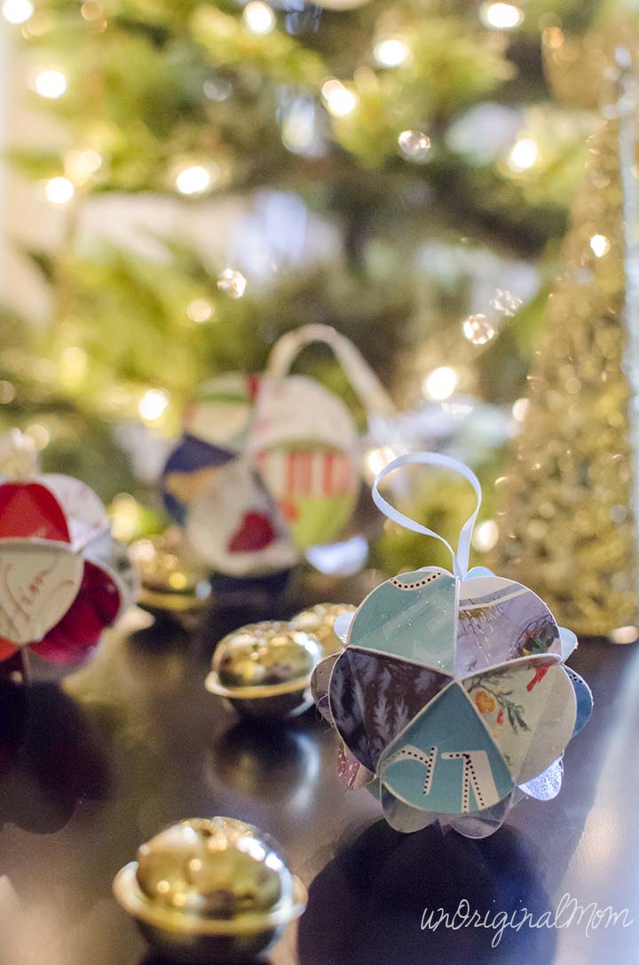 11 Great Ways to Display You Christmas Cards