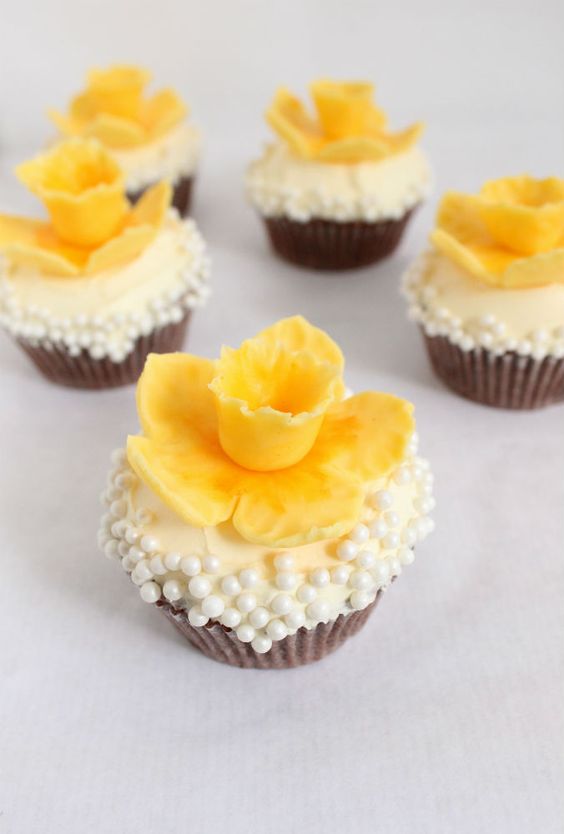 16 Adorable Easter Cupcakes