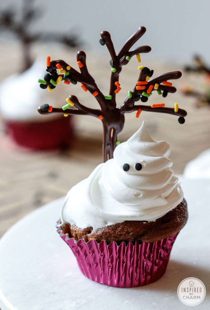38 Delicious Halloween Cupcakes