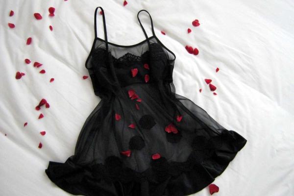 Lingerie Day
