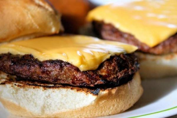 Cheeseburger Day