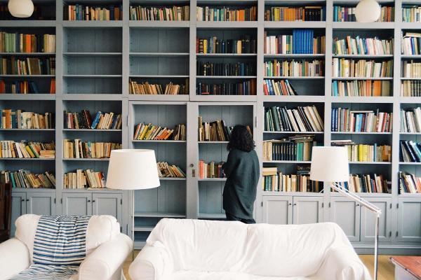 Clean Out Your Bookshelf Day