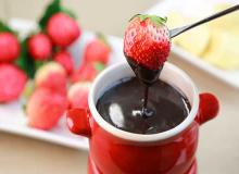 Chocolate Fondue Day