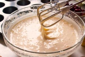 Applesauce Cake Day