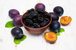 Prune Day