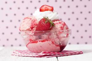 Strawberry Sundae Day