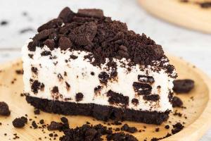 Oreo Cookie Cheesecake Day